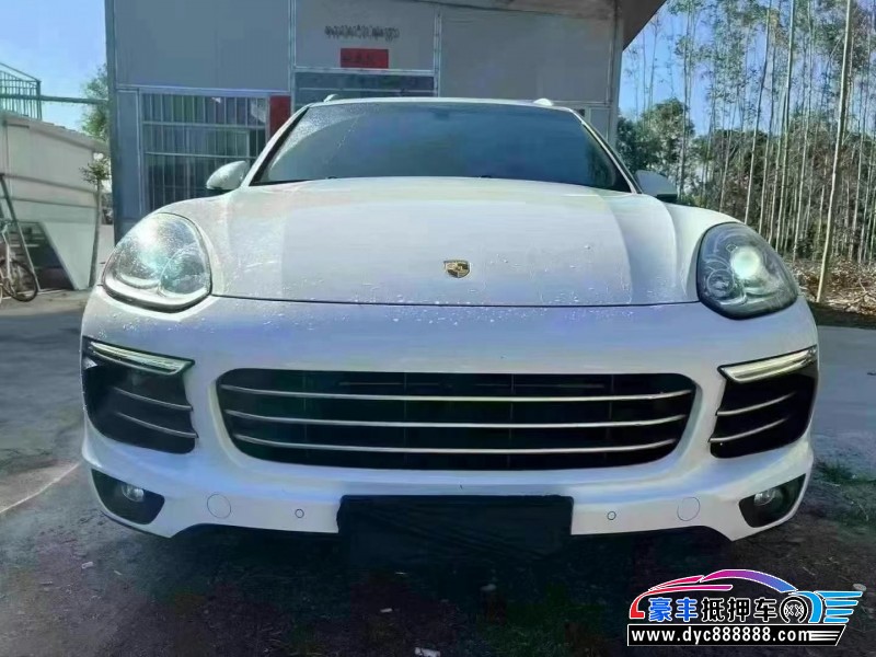 17年保时捷卡宴轿车抵押车出售