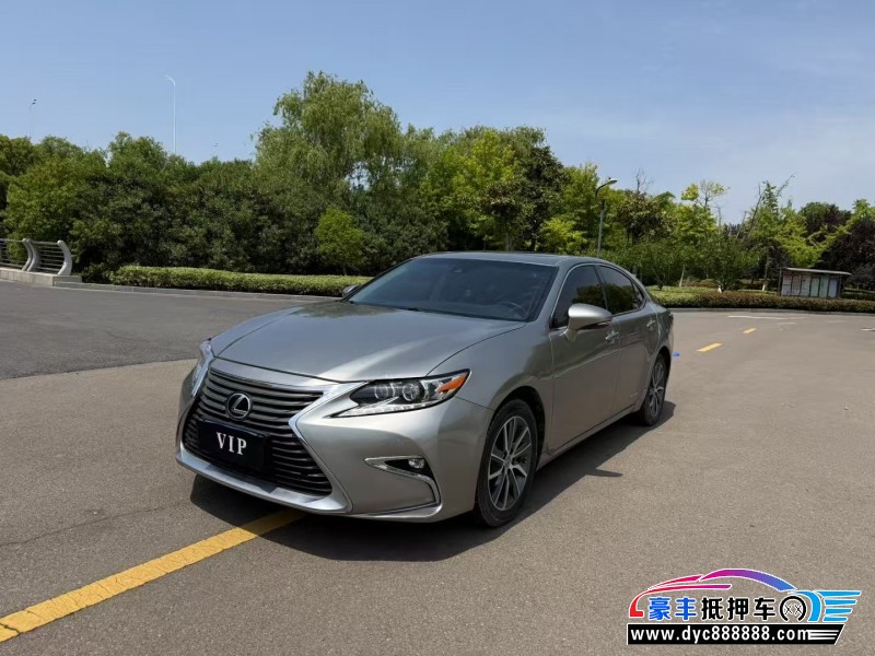 16年雷克萨斯ES轿车抵押车出售