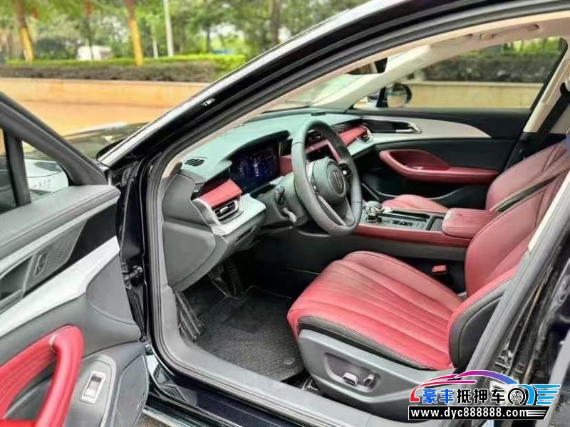 24年红旗H5轿车抵押车出售