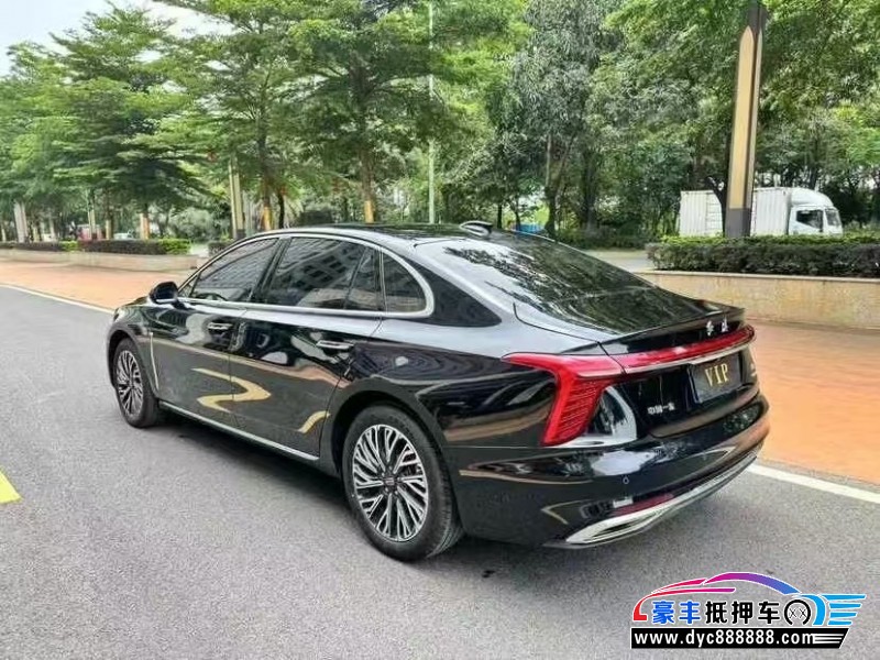 24年红旗H5轿车抵押车出售