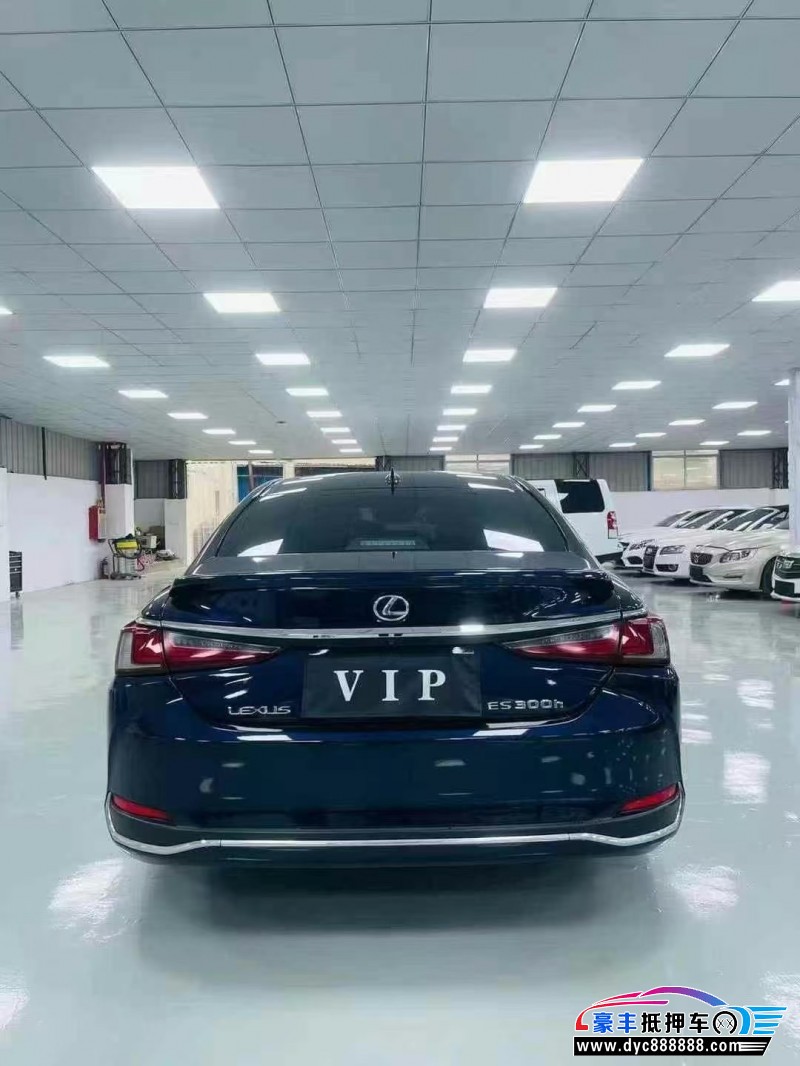 19年雷克萨斯ES轿车抵押车出售