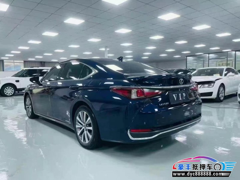 19年雷克萨斯ES轿车抵押车出售