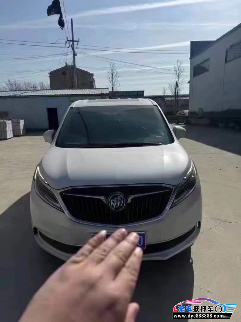 18年别克GL8轿车抵押车出售