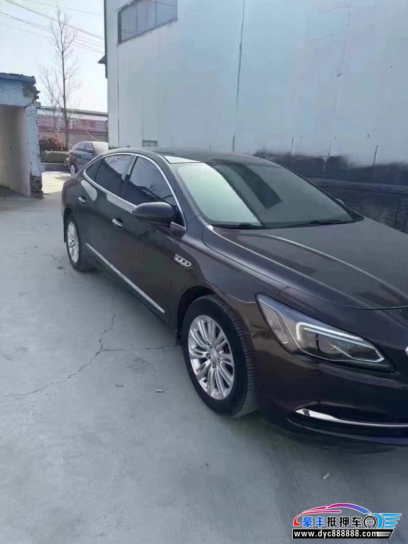 18年别克君越轿车抵押车出售