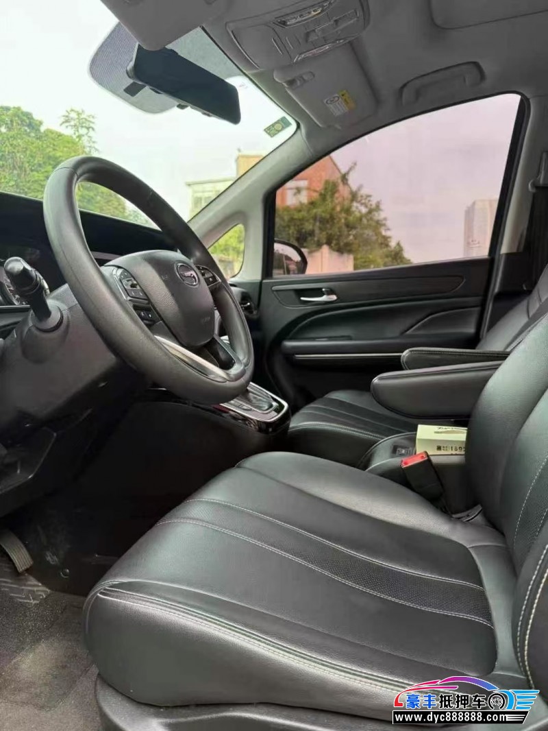 20年传祺m6轿车抵押车出售