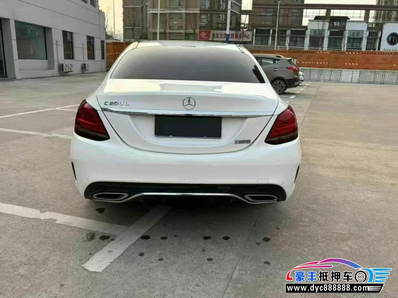 20年奔驰C轿车抵押车出售