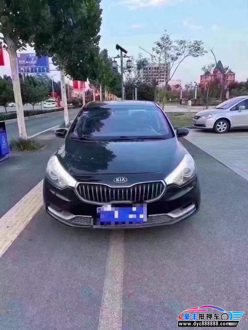 13年起亚K3轿车抵押车出售