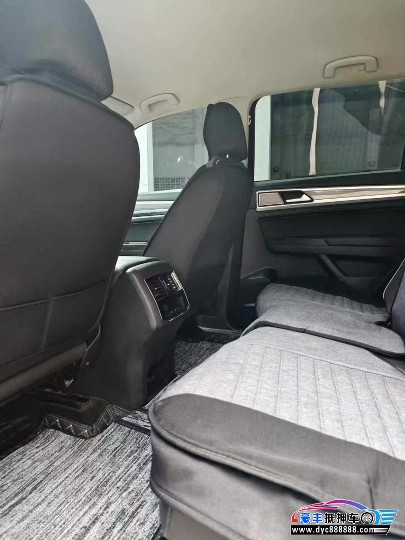 19年大众途昂轿车抵押车出售