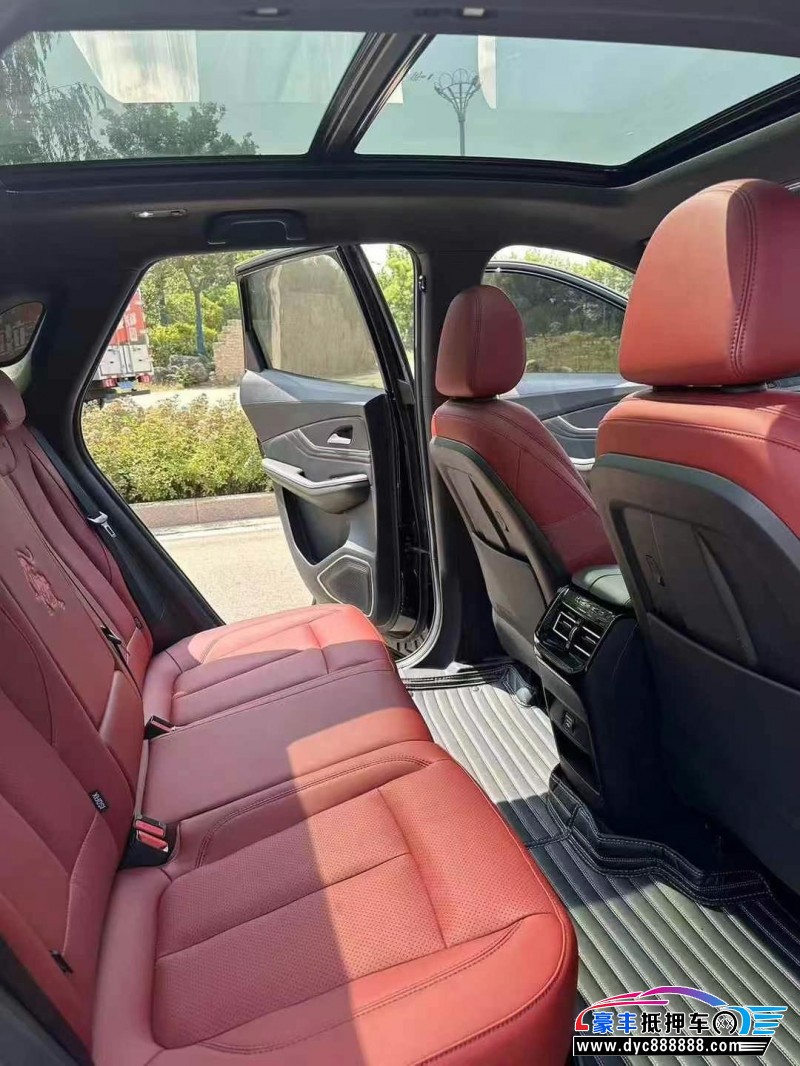 22年东风风行T5轿车抵押车出售