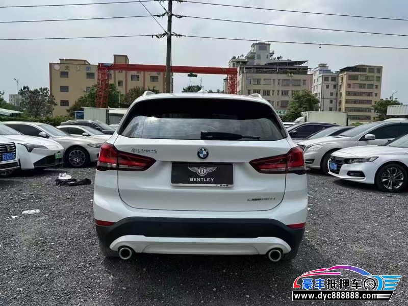 22年宝马X1SUV抵押车出售