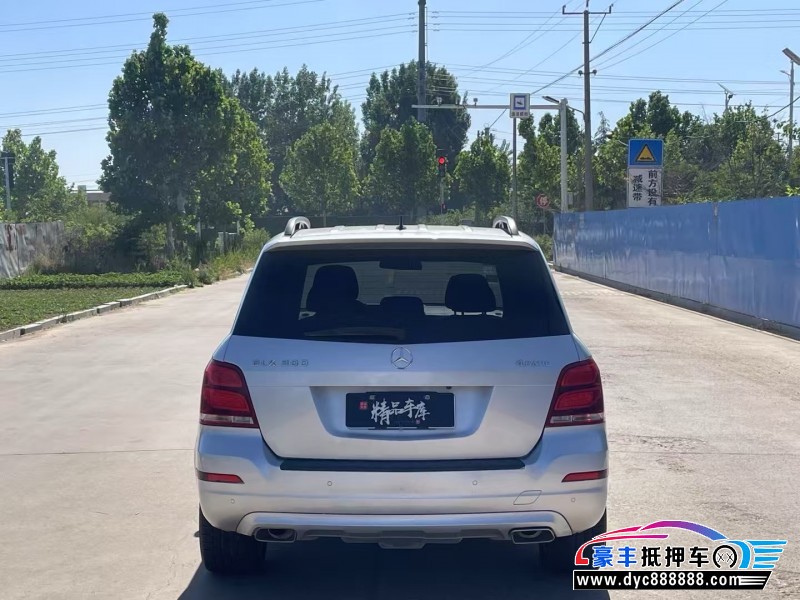 14年奔驰GLK轿车抵押车出售