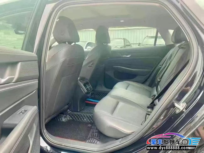 25年大众帕萨特轿车抵押车出售