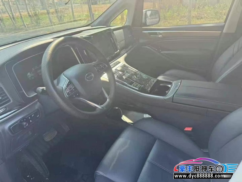 21年传祺M8轿车抵押车出售