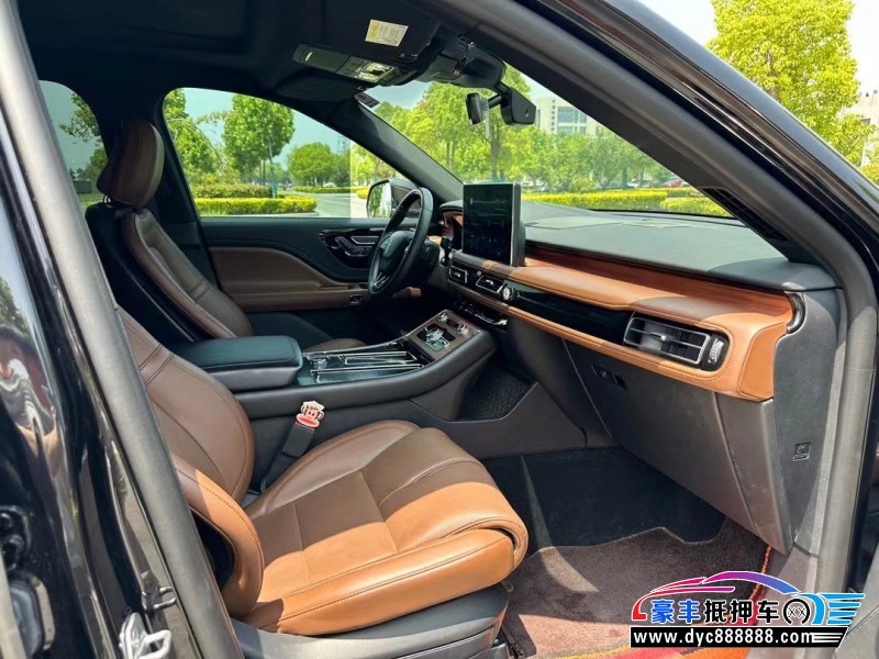 22年林肯飞行家轿车抵押车出售