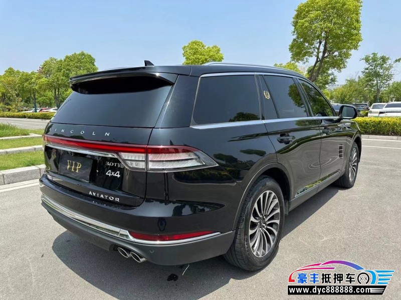 22年林肯飞行家轿车抵押车出售
