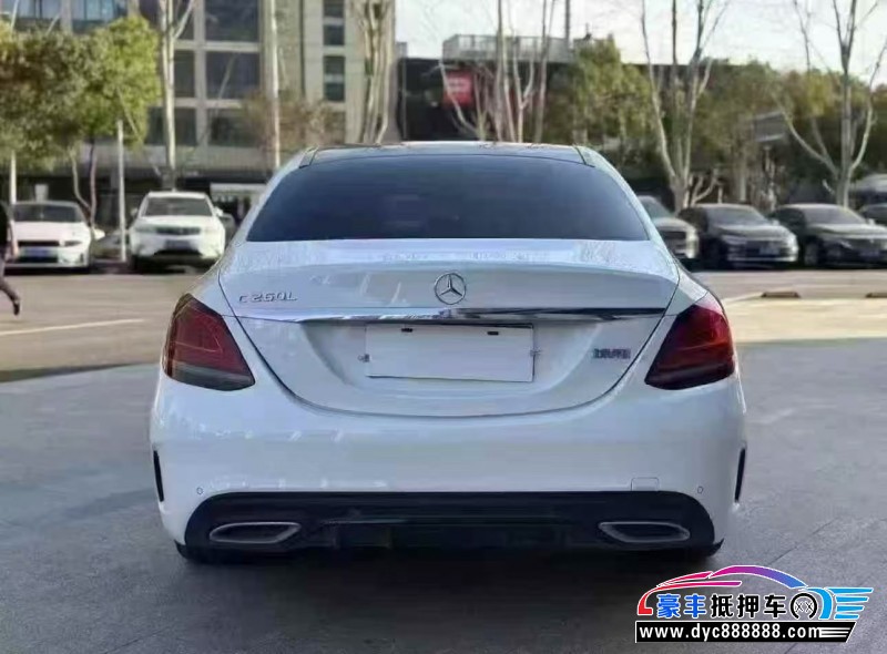 20年奔驰C轿车抵押车出售