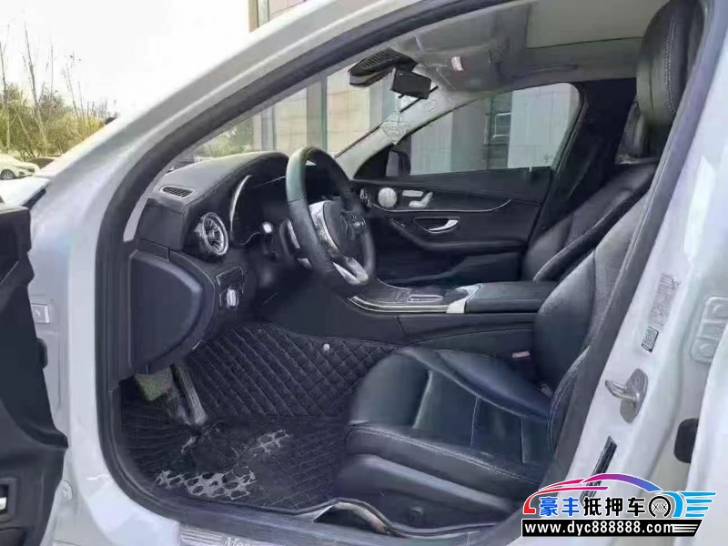 20年奔驰C轿车抵押车出售