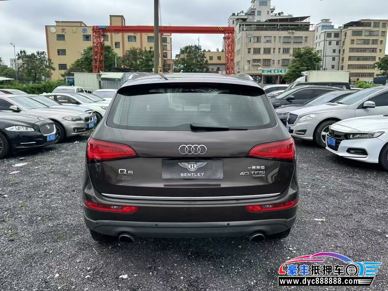 15年奥迪Q5SUV抵押车出售