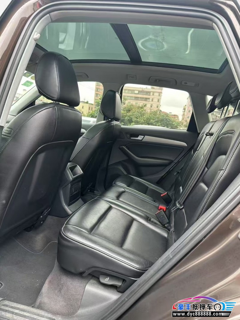 15年奥迪Q5SUV抵押车出售