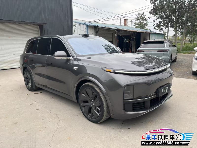 22年理想L9轿车抵押车出售