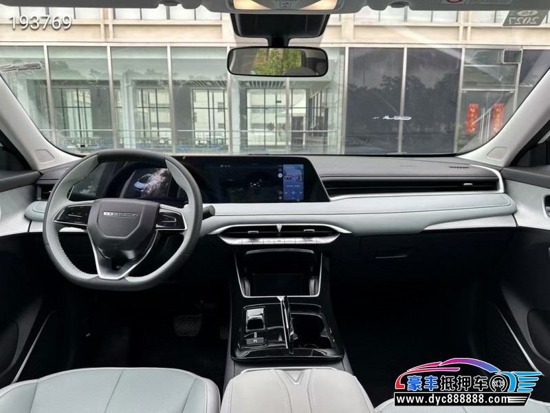 25年启辰大V轿车抵押车出售