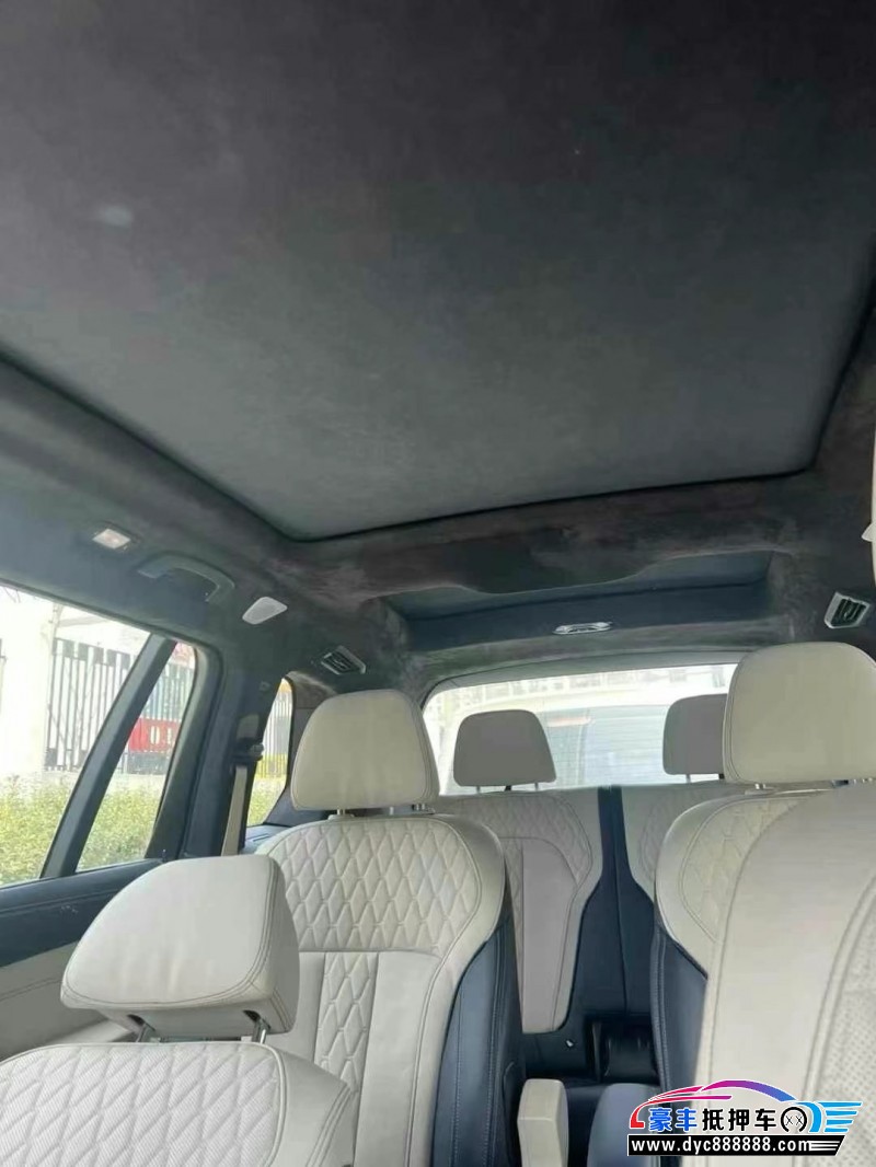 22年宝马X7轿车抵押车出售