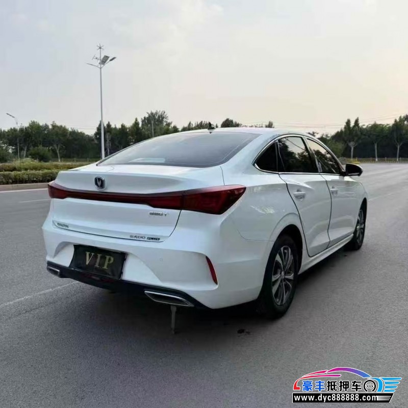 23年长安逸动轿车抵押车出售