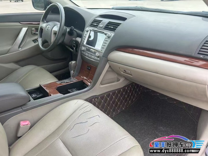 25年丰田凯美瑞轿车抵押车出售