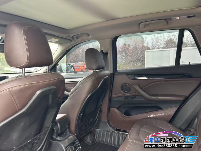 19年宝马X1轿车抵押车出售