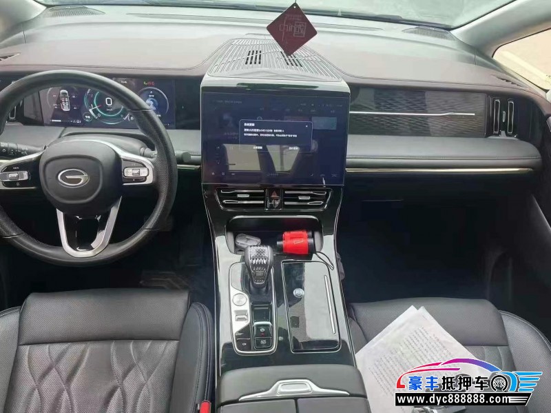 23年传祺M8轿车抵押车出售