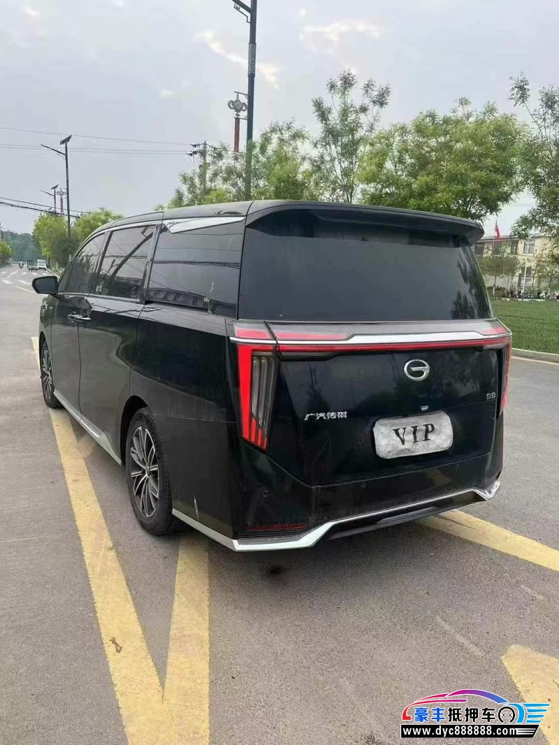 23年传祺M8轿车抵押车出售