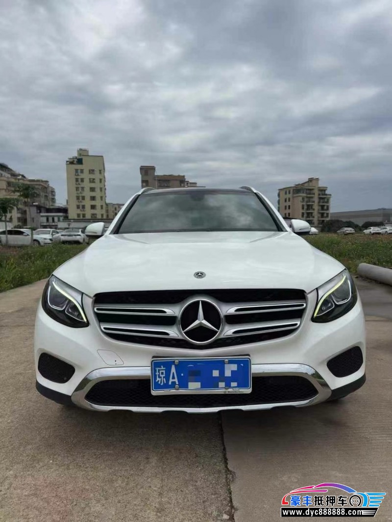 17年奔驰GLC轿车抵押车出售