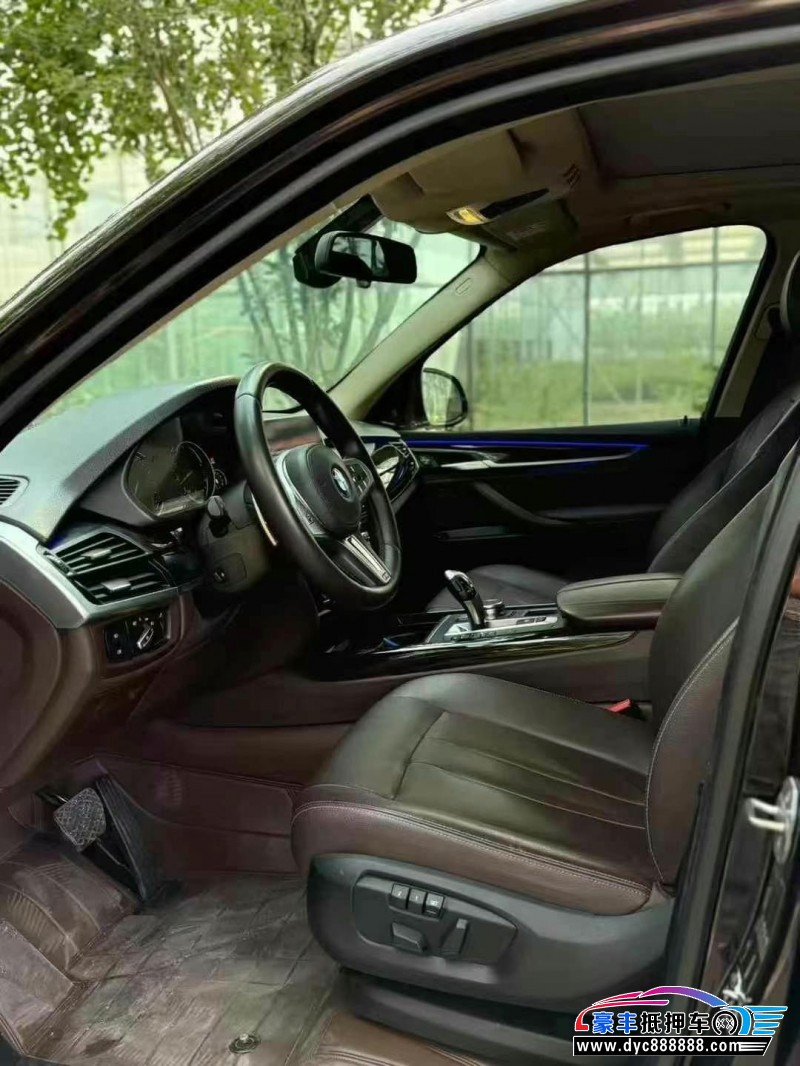 18年宝马X5轿车抵押车出售