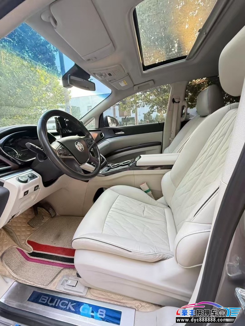 22年别克GL8MPV抵押车出售