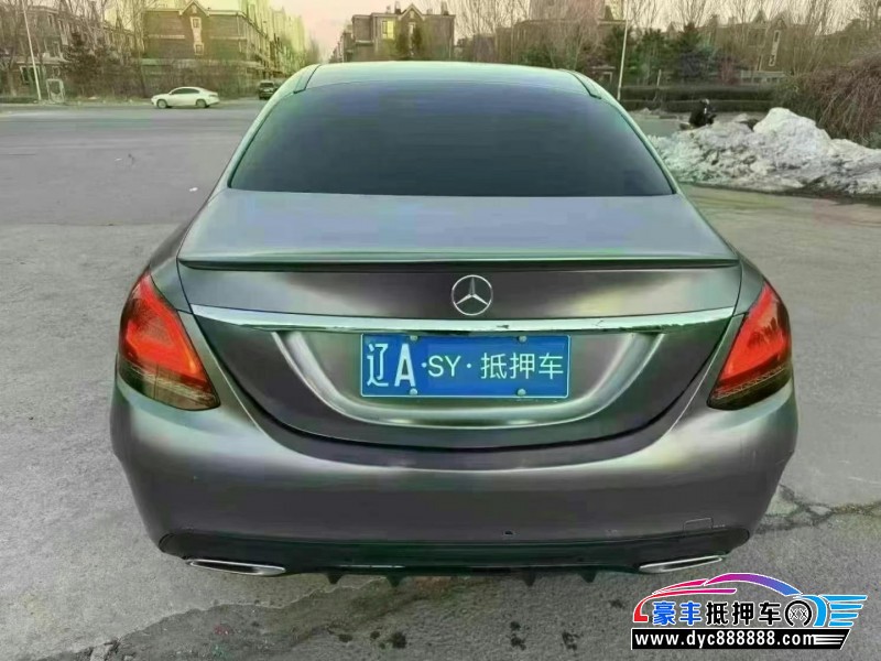19年奔驰C轿车抵押车出售