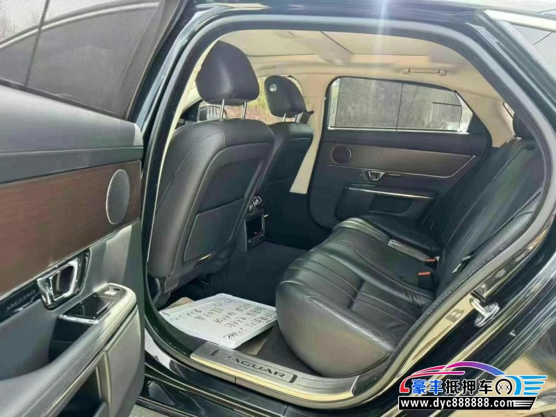 17年捷豹XJL轿车抵押车出售