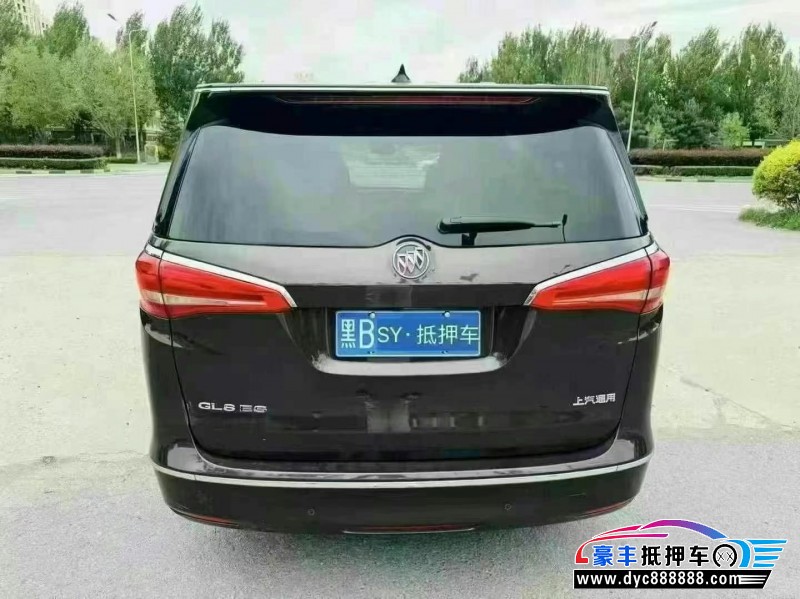 18年别克GL8轿车抵押车出售