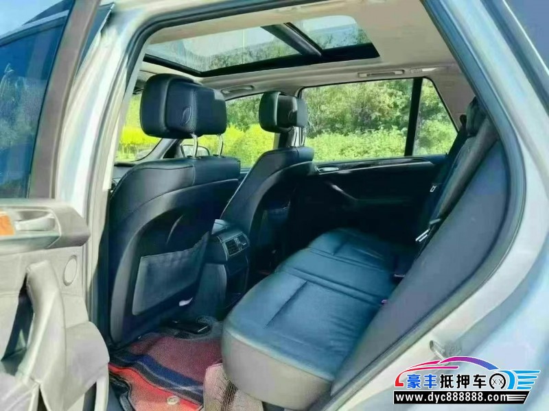 13年宝马X5轿车抵押车出售