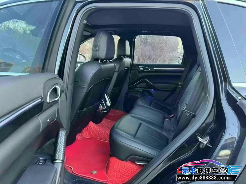 11年保时捷卡宴轿车抵押车出售