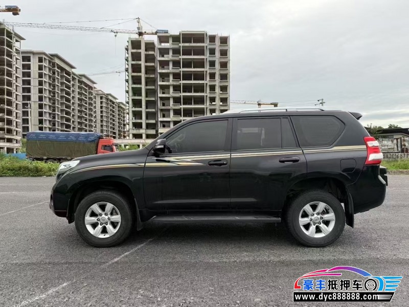 18年丰田普拉多（霸道）轿车抵押车出售