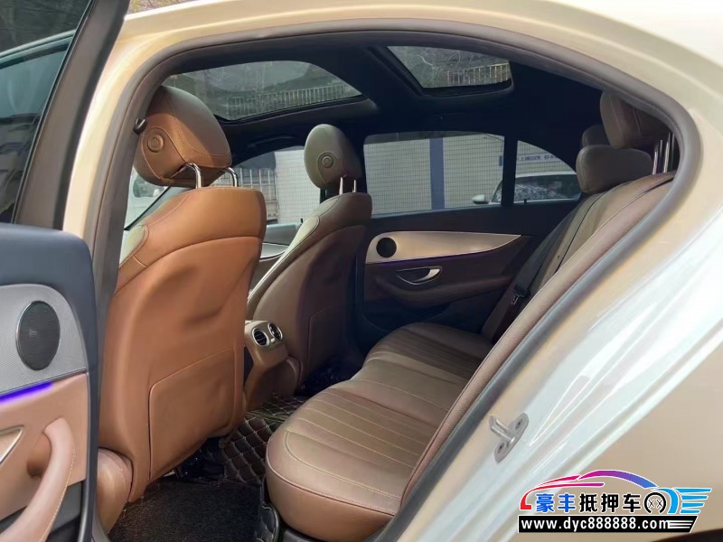 20年奔驰E轿车抵押车出售