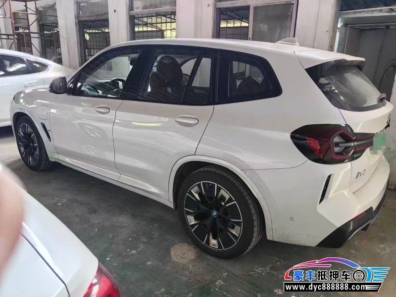 25年宝马ix3轿车抵押车出售