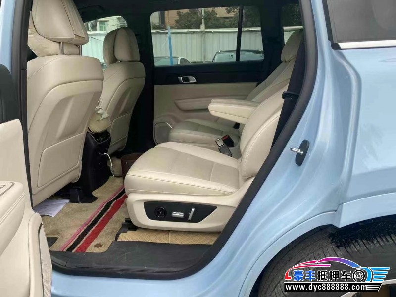 21年理想ONE轿车抵押车出售