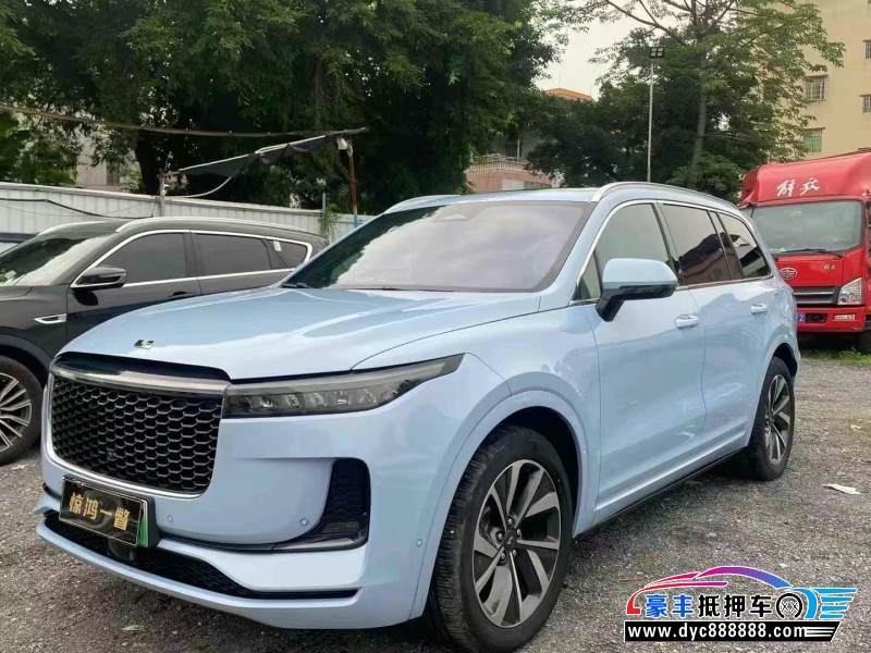 21年理想ONE轿车抵押车出售