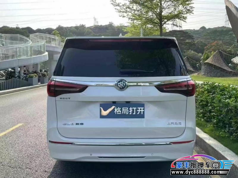 22年别克GL8轿车抵押车出售