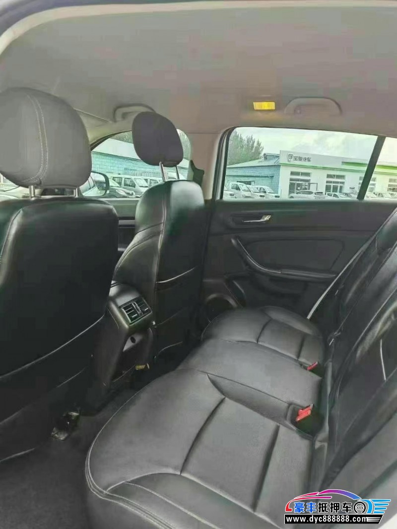 19年观致观致3轿车抵押车出售