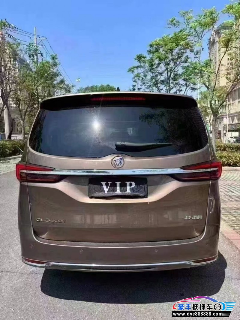 20年别克GL8轿车抵押车出售