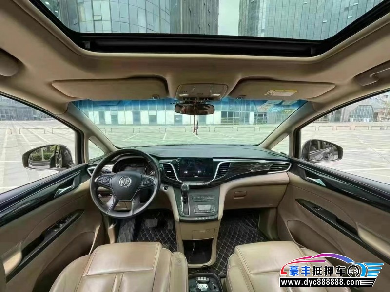 18年别克GL8轿车抵押车出售