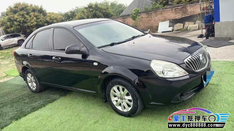 15年别克凯越轿车抵押车出售