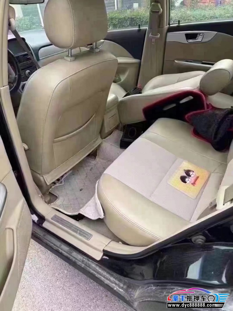 12年别克凯越轿车抵押车出售